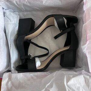 black vince camuto block heels